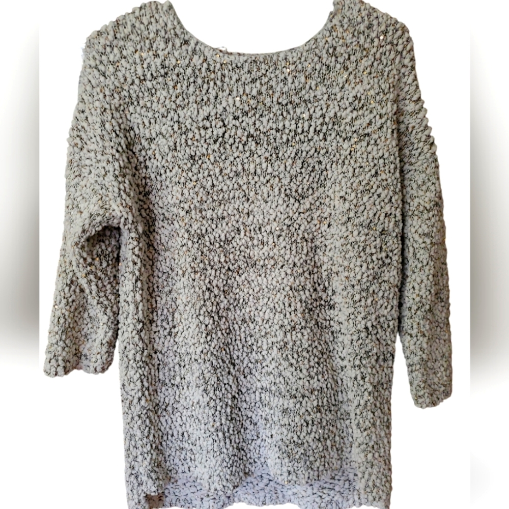 Fashion Avenue White Sweater medium